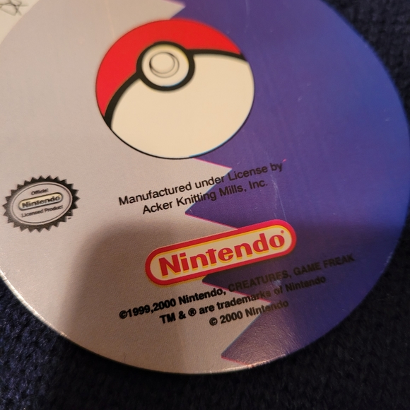 2000 Nintendo Pokemon Blue V Neck  Sweater - Picture 6 of 9